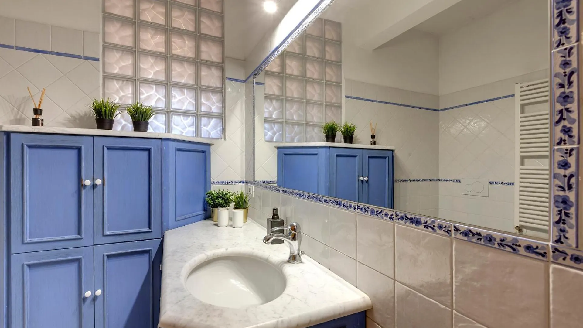 Pisana Apartment By Mamo Florence Italy