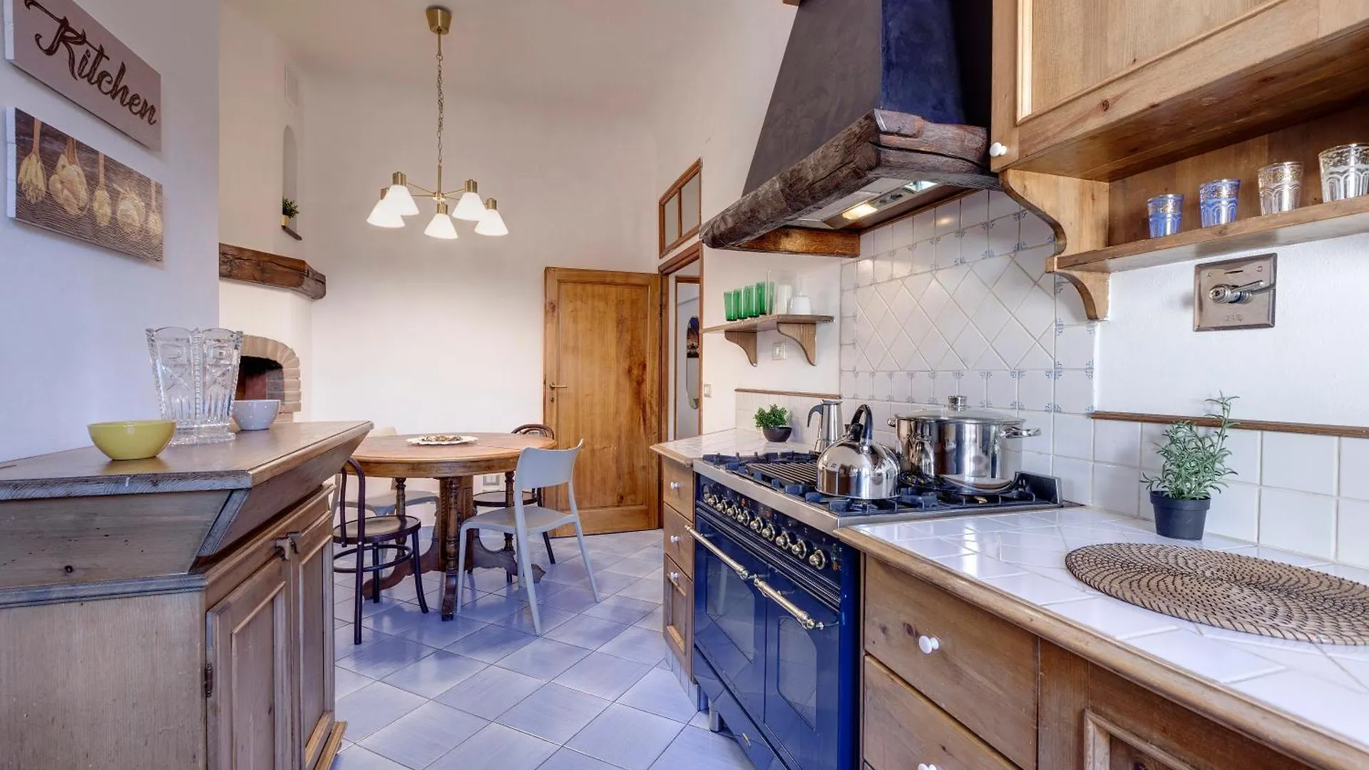 Pisana Apartment By Mamo Florence