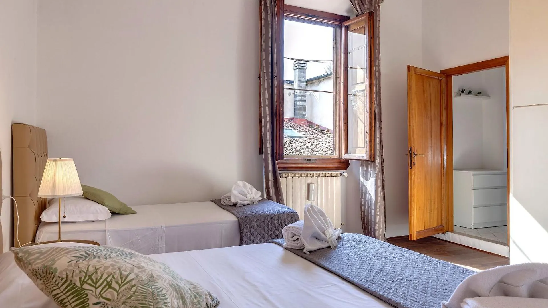 Pisana Apartment By Mamo Florence